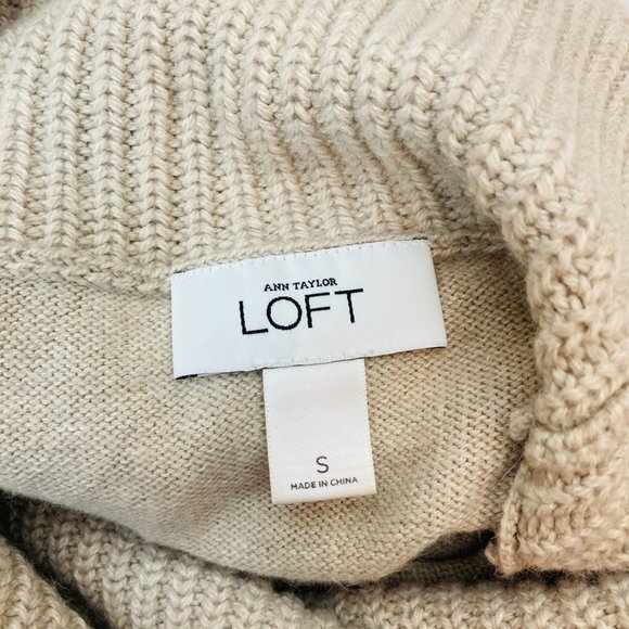Ann Taylor LOFT Cowl Neck Knit Soft Sweater Sz S - Picture 5 of 6